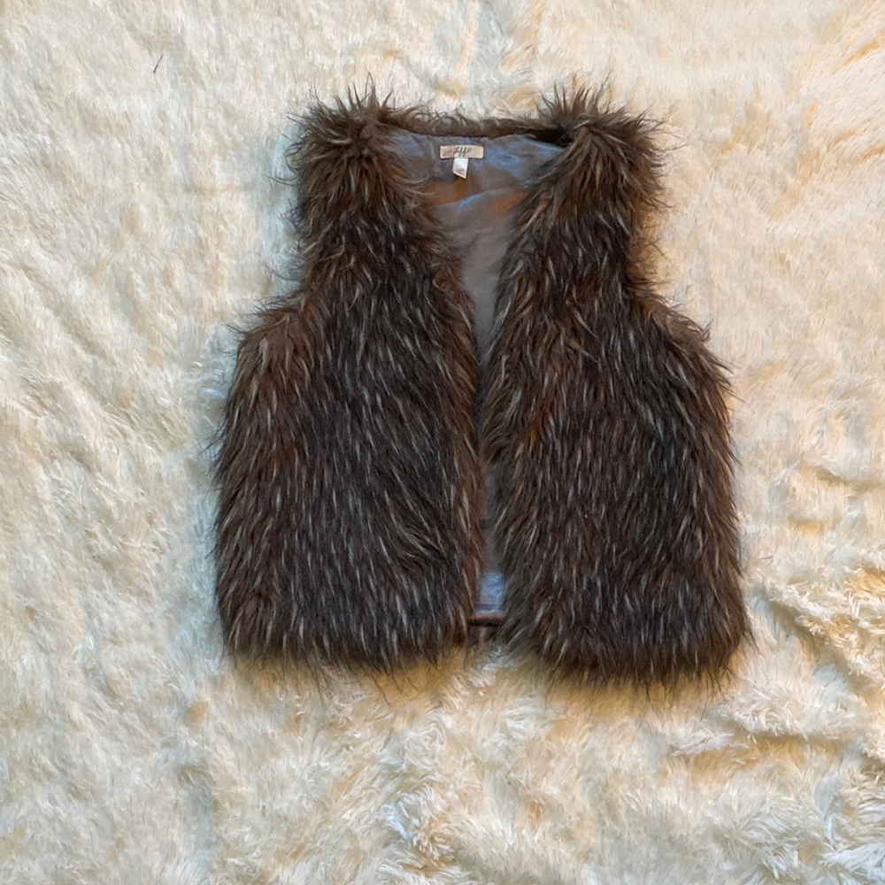 Girls Extra Large faux fur vest